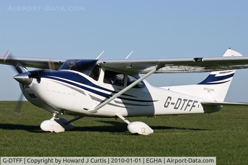 G-DTFF, 2005 Cessna T182T Turbo Skylane C/N T18208474, At the New Year's Day Fly-In. Privately owned.