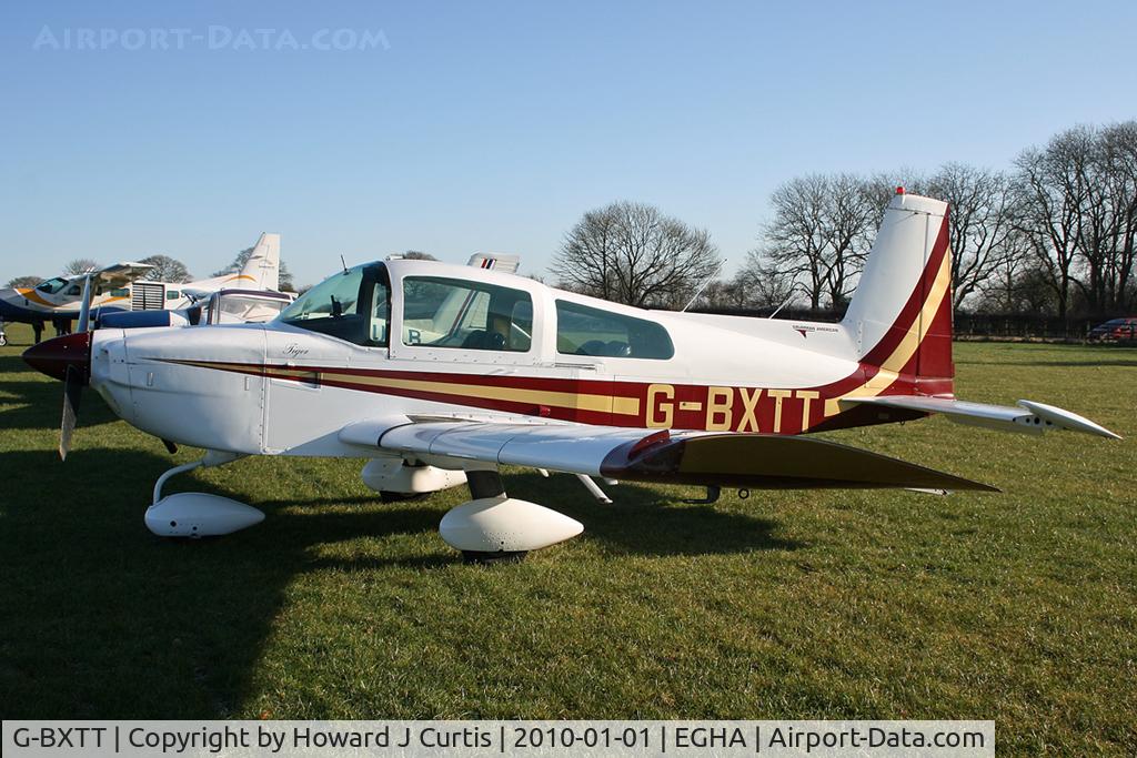 G-BXTT, 1978 Grumman American AA-5B Tiger C/N AA5B-0749, At the New Year's Day Fly-In. Privately owned.