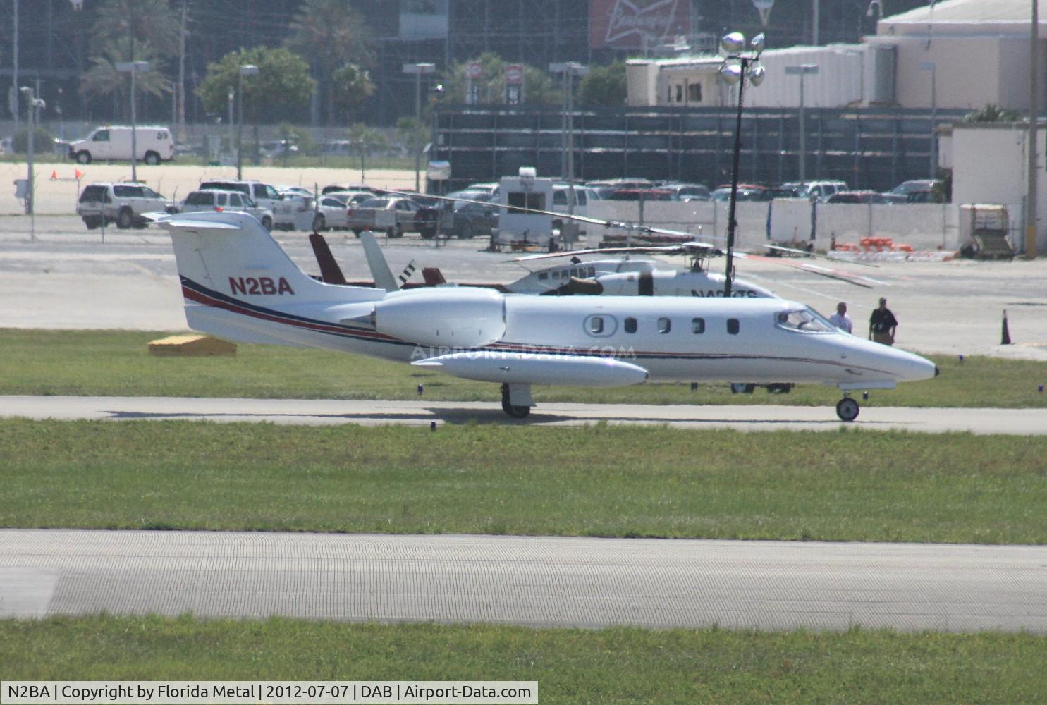 N2BA, 1976 Gates Learjet 35 C/N 051, Lear 35