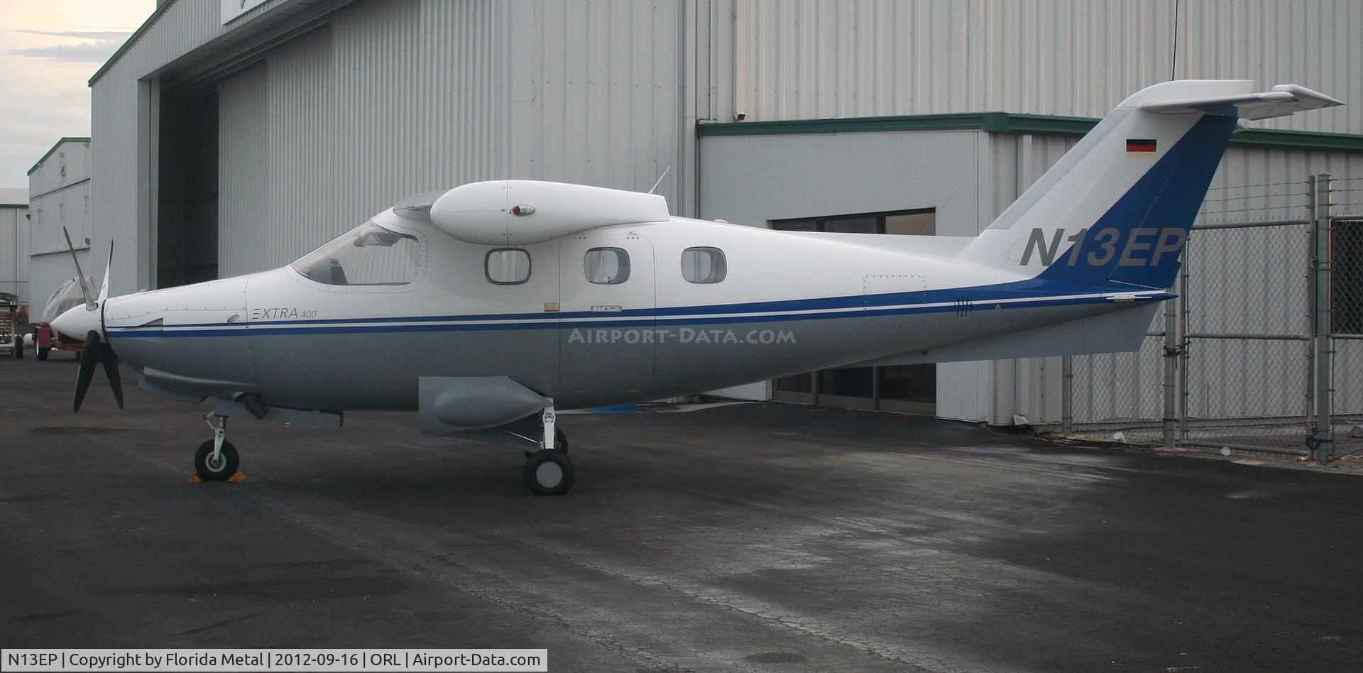 N13EP, 2000 Extra EA-400 C/N 10, Extra 400