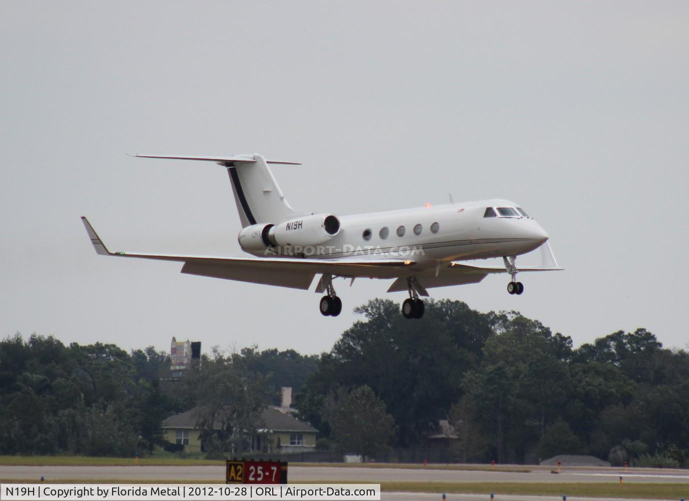 N19H, 1984 Gulfstream Aerospace G-1159A Gulfstream III C/N 416, Gulfstream III at NBAA