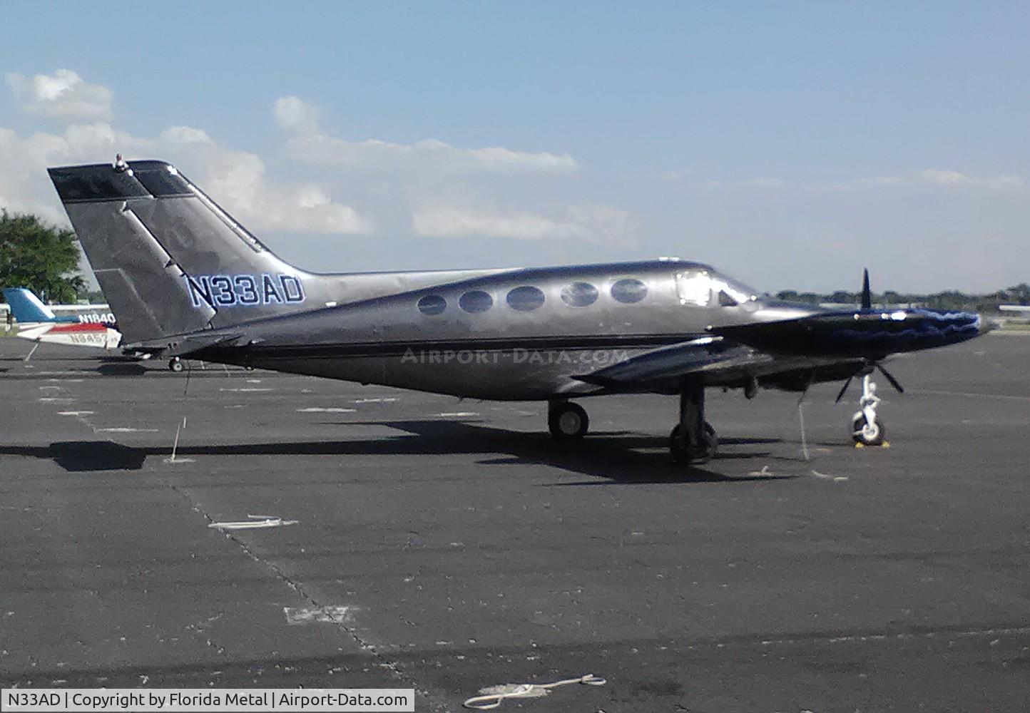 N33AD, 1973 Cessna 414 Chancellor C/N 414-0412, Cessna 414 taken with cam phone