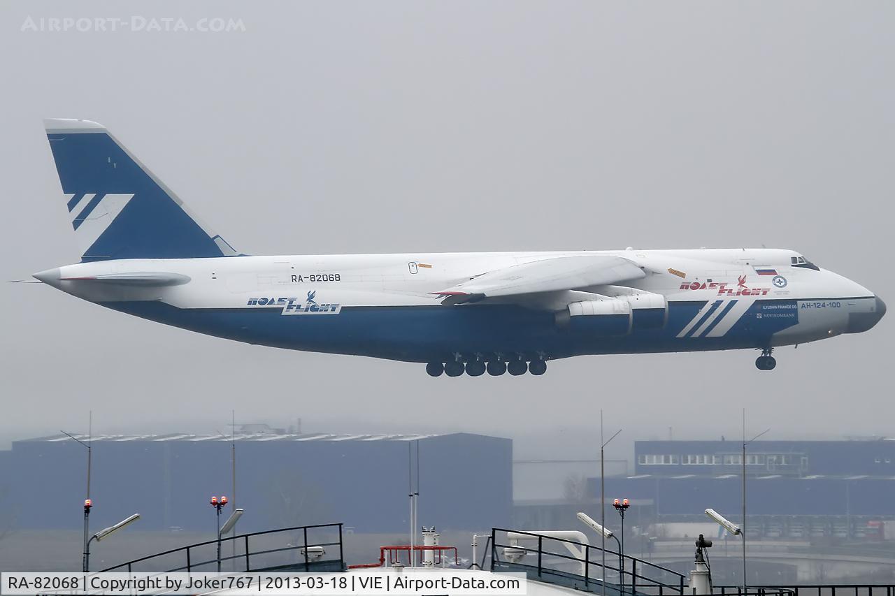 RA-82068, 1993 Antonov An-124-100 Ruslan C/N x770051359127, Polet Flight