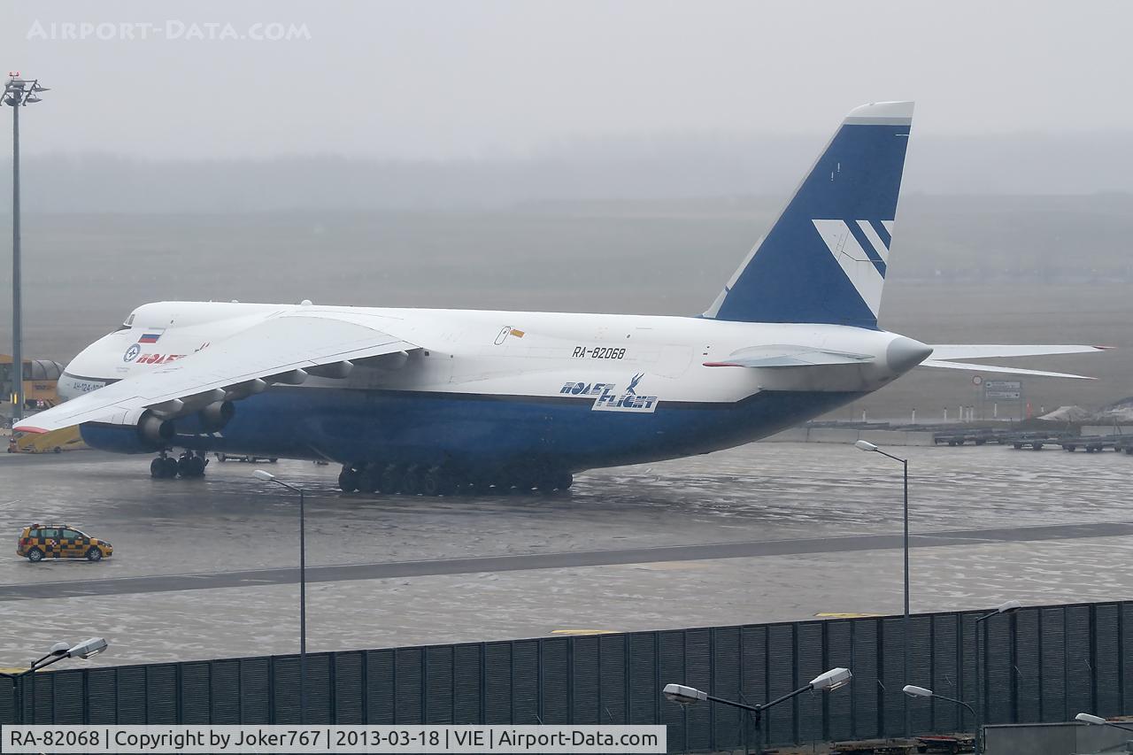 RA-82068, 1993 Antonov An-124-100 Ruslan C/N x770051359127, Polet Flight