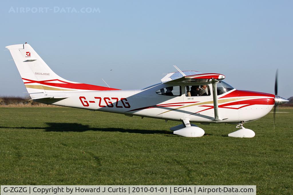 G-ZGZG, 2007 Cessna 182T Skylane C/N 18282036, At the New Year's Day Fly-In. Privately owned.