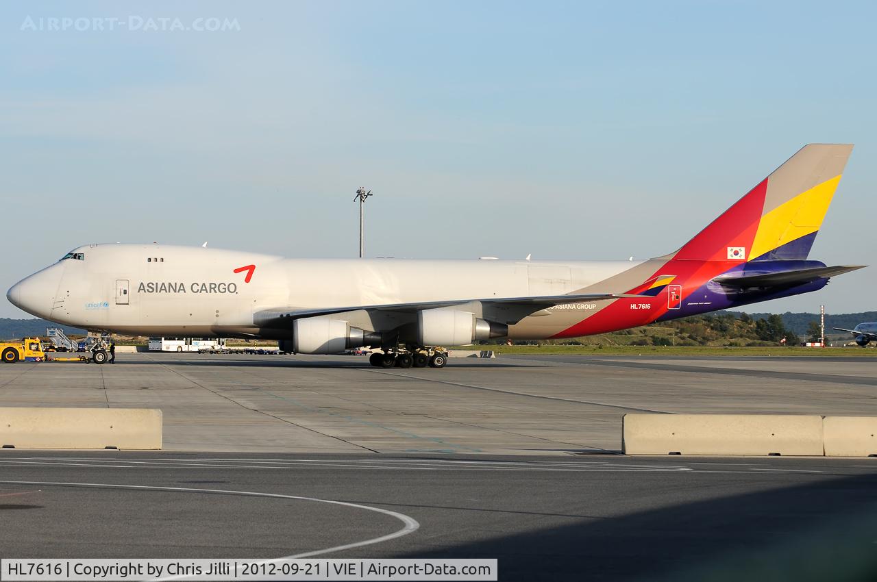 HL7616, 2004 Boeing 747-446F (SCD) C/N 33748, Asiana Cargo