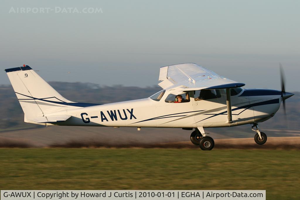 G-AWUX, 1968 Reims Cessna F172H C/N 0577, At the New Year's Day Fly-In. Privately owned.