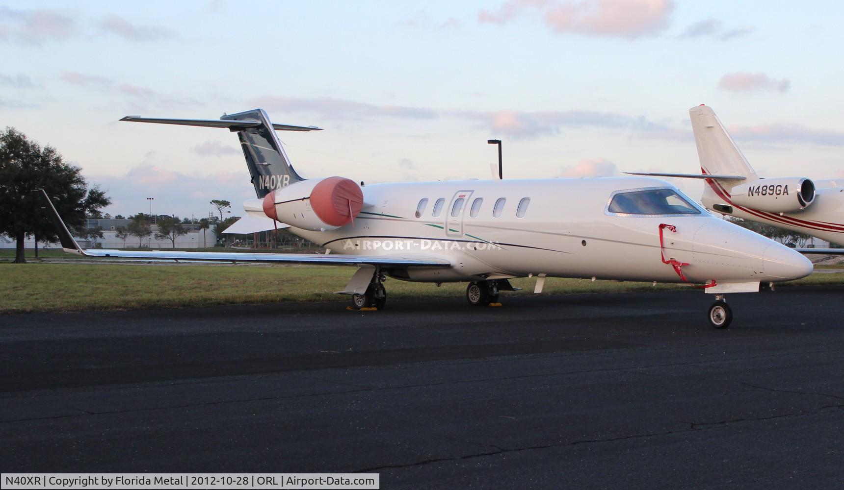 N40XR, 2005 Learjet 45 C/N 2028, Lear 40 at NBAA