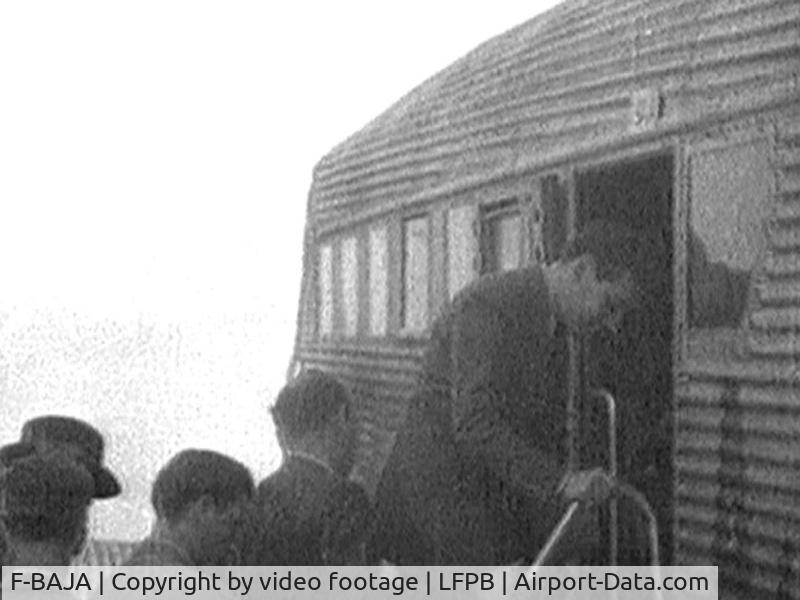 F-BAJA, Junkers (AAC) AAC-1 Toucan (Ju-52) C/N 1, passengers