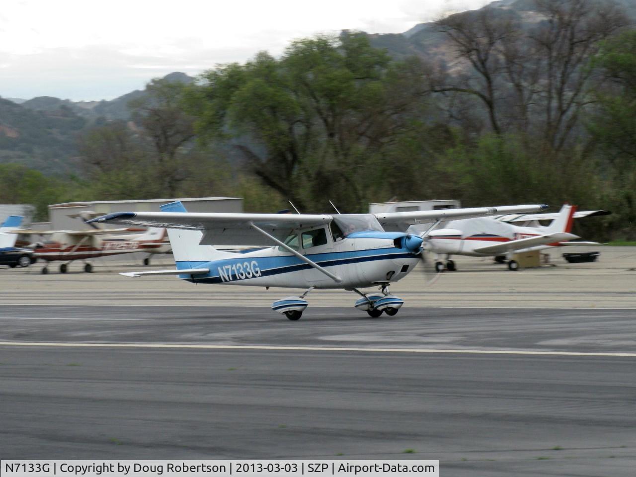 N7133G, 1969 Cessna 172K Skyhawk C/N 17258833, 1969 Cessna 172K SKYHAWK, Lycoming O-320-E2D 150 Hp, landing roll Rwy 22