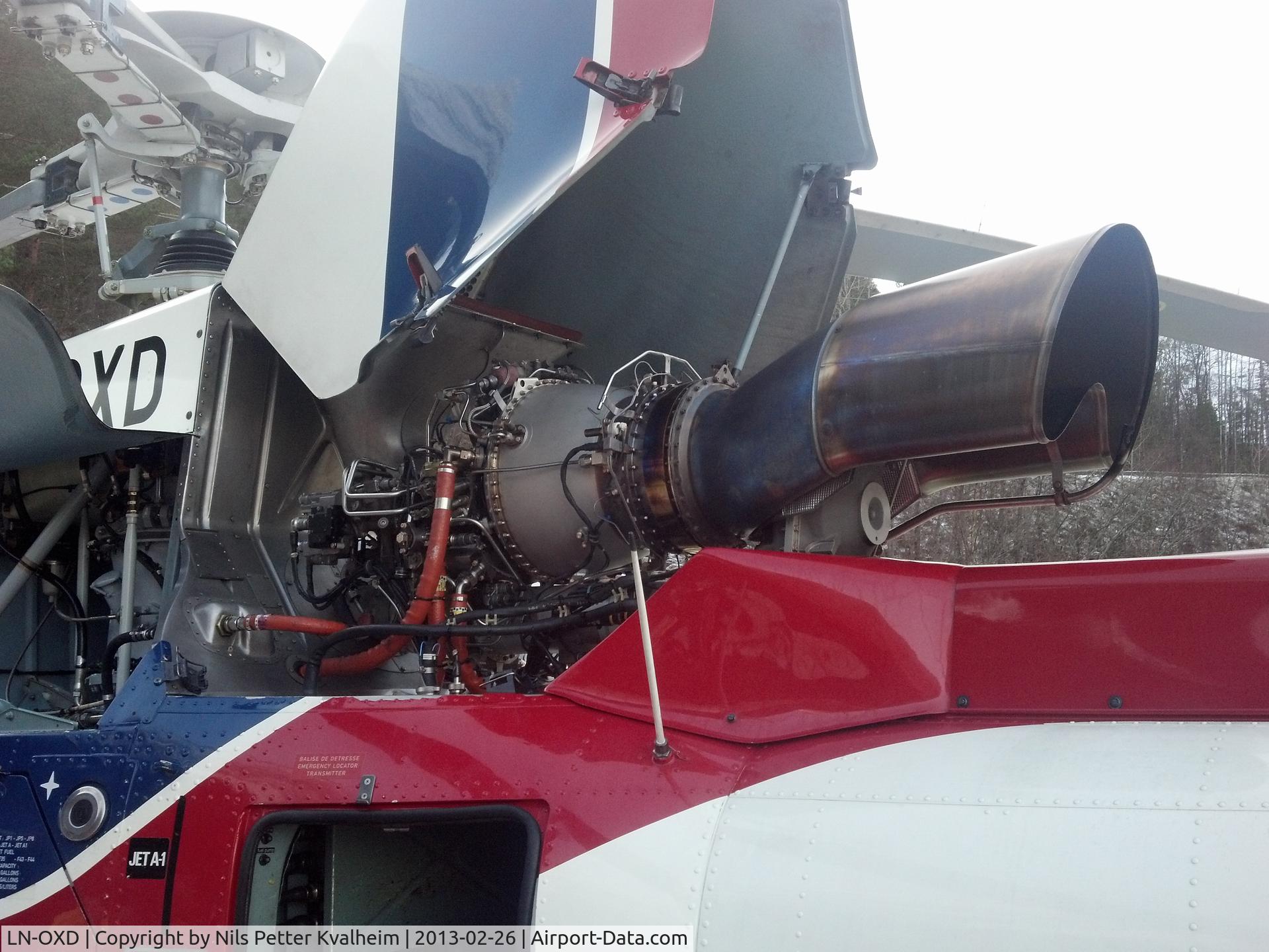LN-OXD, Eurocopter AS-350B-3 Ecureuil Ecureuil C/N 4278, Engine