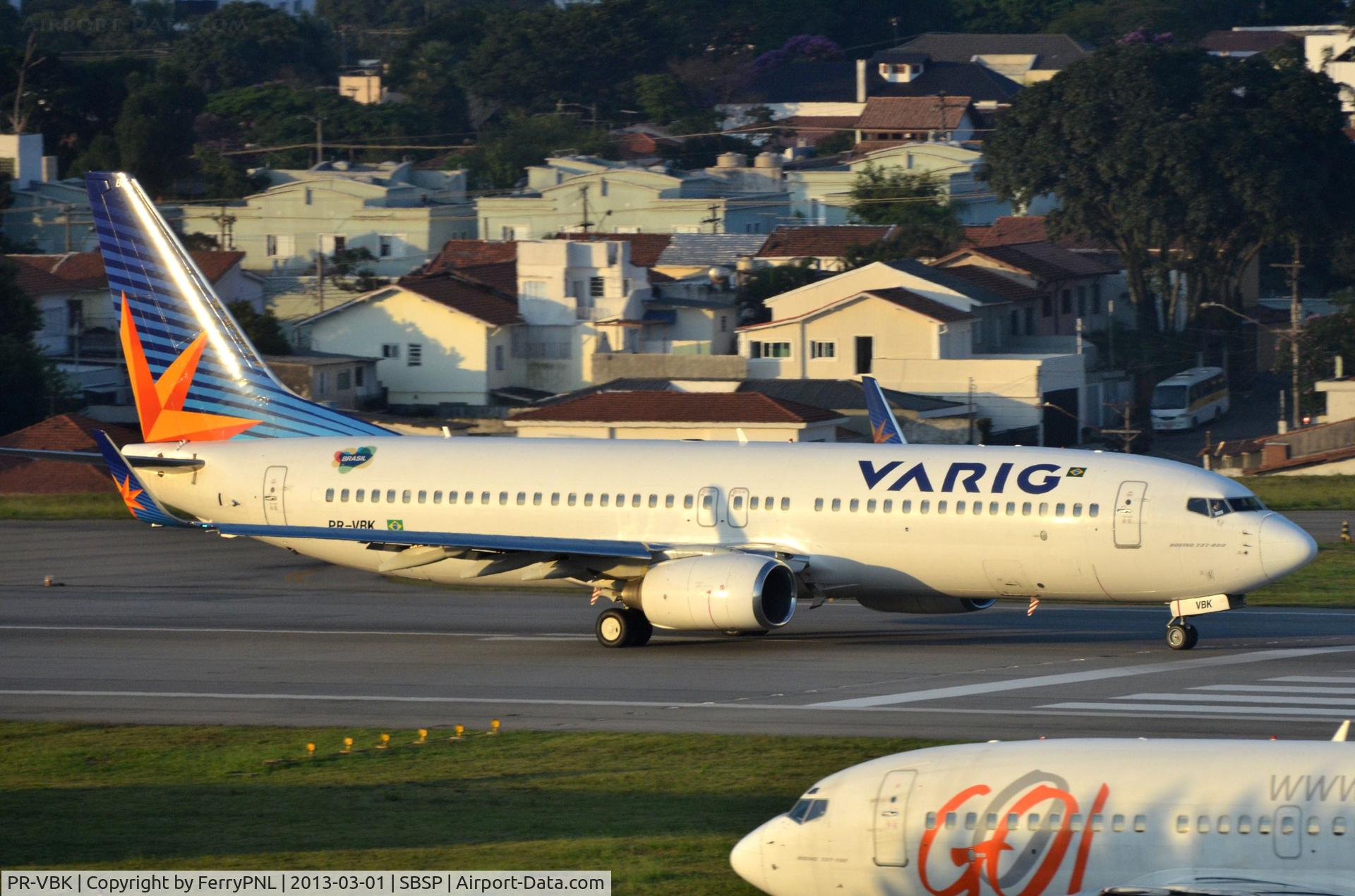 PR-VBK, 2007 Boeing 737-8EH C/N 34271, Varig B738 lining up