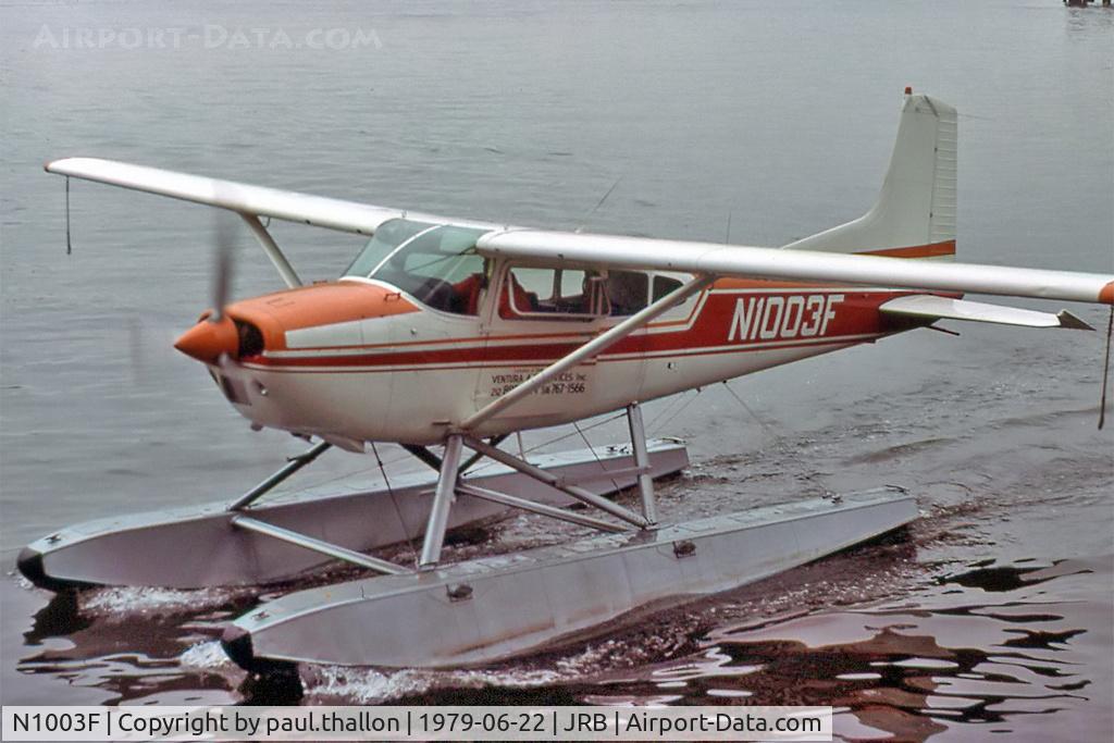 N1003F, 1975 Cessna A185F Skywagon 185 C/N 18502675, N1003F in Downtown Manhattan