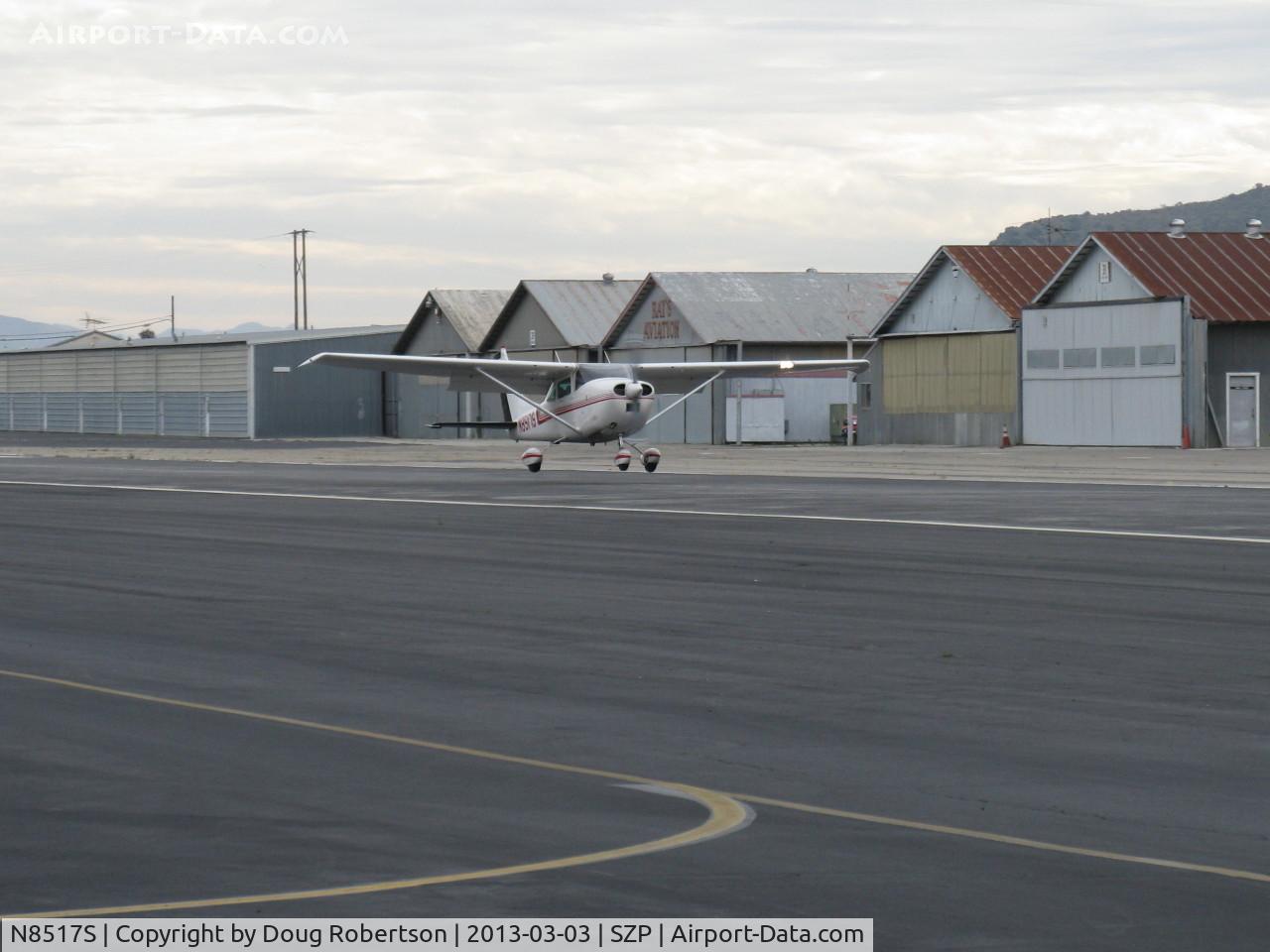 N8517S, 1965 Cessna 182H Skylane C/N 18256617, 1965 Cessna 182H SKYLANE, Continental O-470 230 Hp, landing Rwy 22