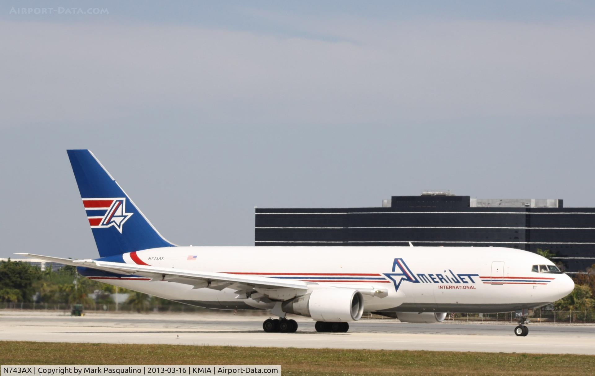 N743AX, 1982 Boeing 767-232 C/N 22218, Boeing 767-200