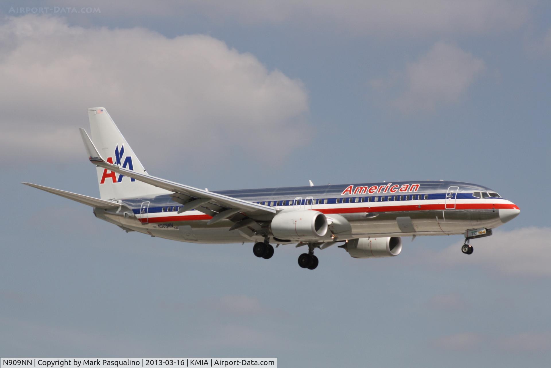 N909NN, 2012 Boeing 737-823 C/N 31159, Boeing 737-800