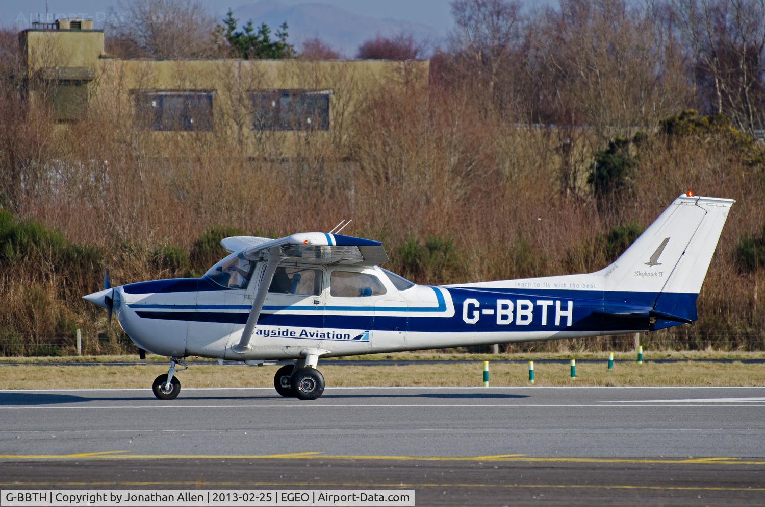 G-BBTH, 1973 Reims F172M ll Skyhawk C/N 1089, Just arrived at Oban Airport (North Connel).