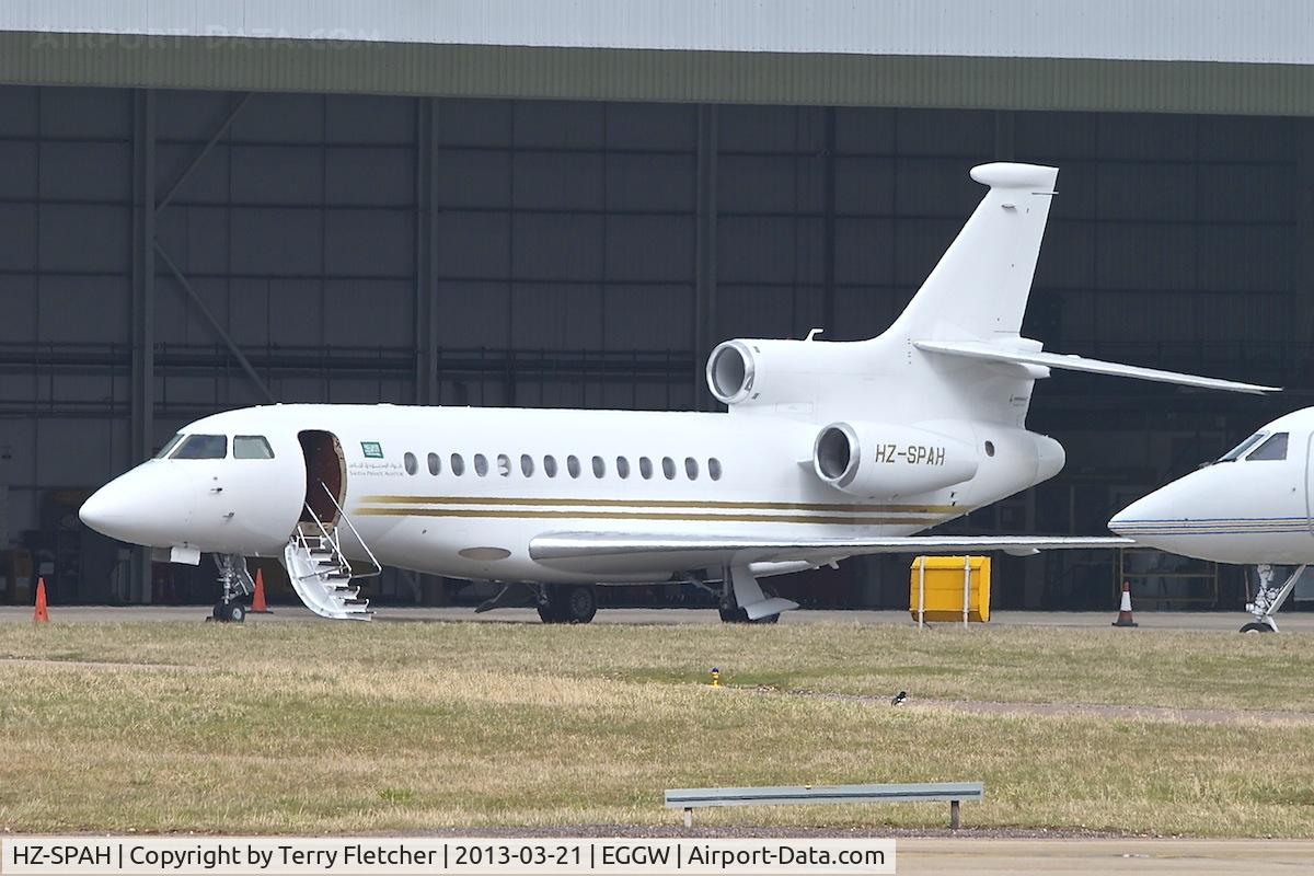 HZ-SPAH, 2010 Dassault Falcon 7X C/N 087, 2010 Dassault Falcon 7X, c/n: 087 at Luton
