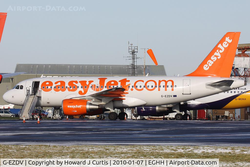 G-EZDV, 2008 Airbus A319-111 C/N 3742, easyJet, a diversion here.