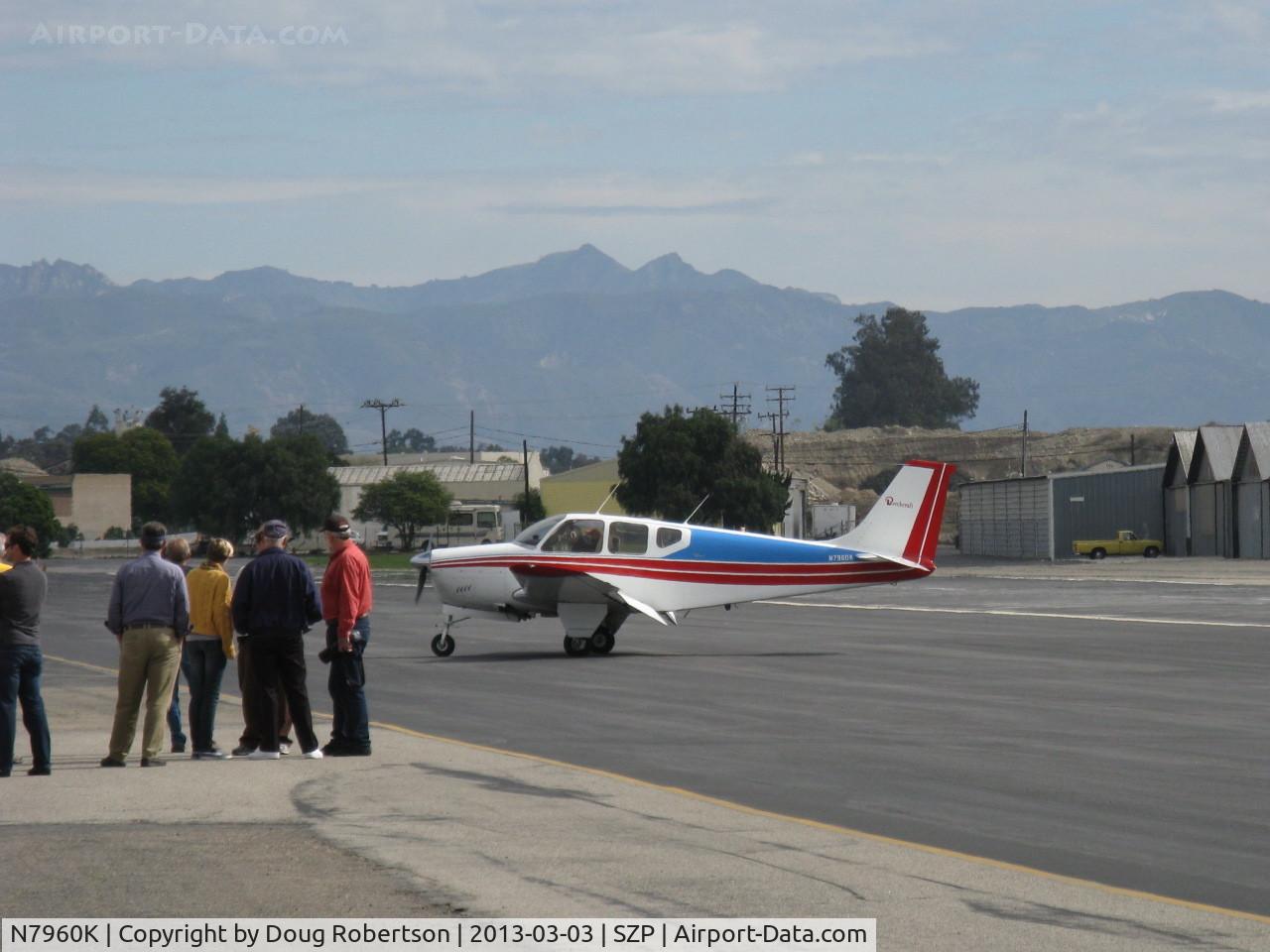 N7960K, 1964 Beech 35-B33 Debonair C/N CD-774, 1964 Beech 35-B33 DEBONAIR, Continental IO-470-K 225 Hp, taxi