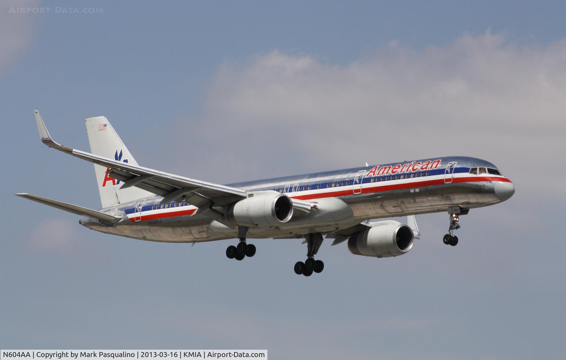 N604AA, 1995 Boeing 757-223 C/N 27055, Boeing 757-200