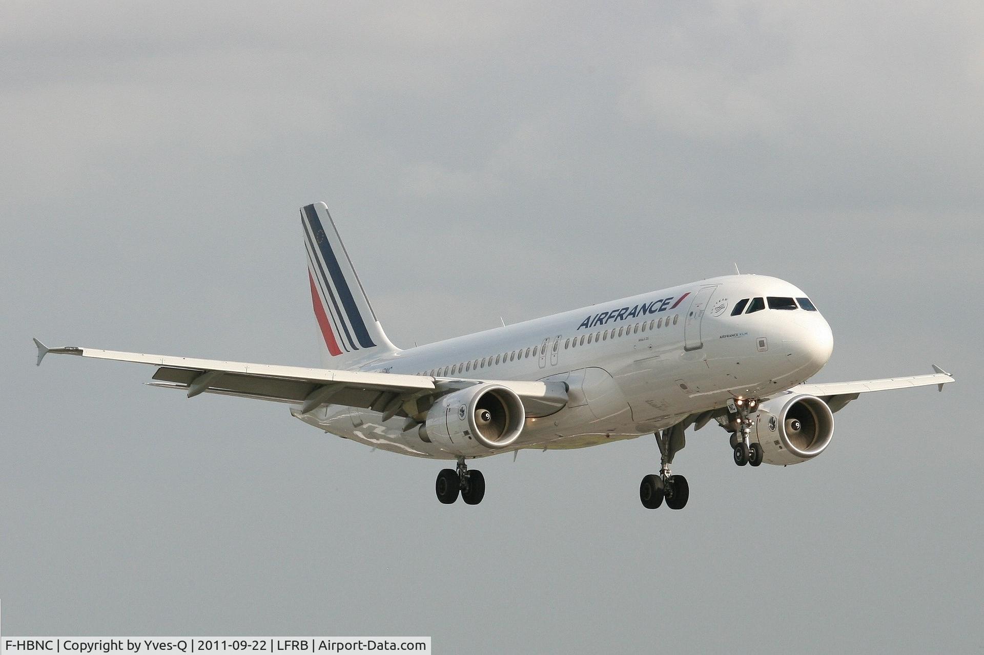 F-HBNC, 2010 Airbus A320-214 C/N 4601, Airbus A320-214,Air France, On final rwy 25L, Brest-Bretagne Airport (LFRB-BES)