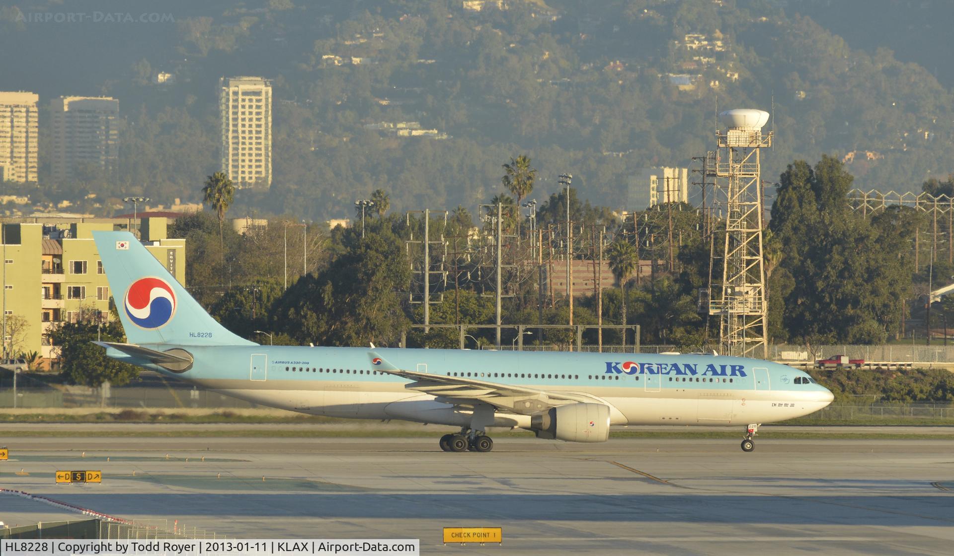 HL8228, 2011 Airbus A330-223 C/N 1203, Taxiing to gate at LAX