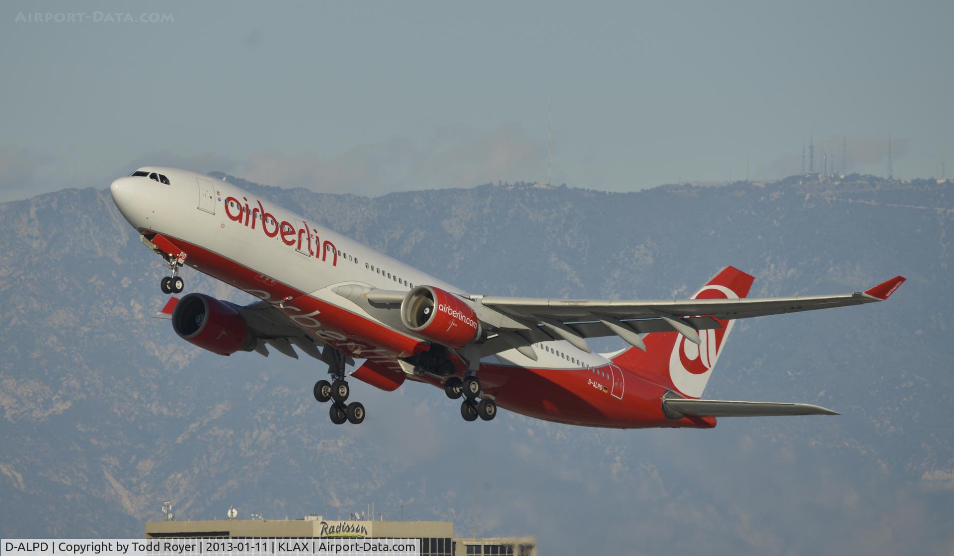 D-ALPD, 2002 Airbus A330-223 C/N 454, Departing LAX