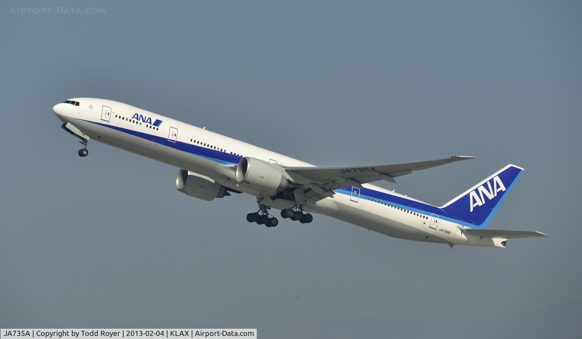JA735A, 2006 Boeing 777-381/ER C/N 34892/571, Departing LAX