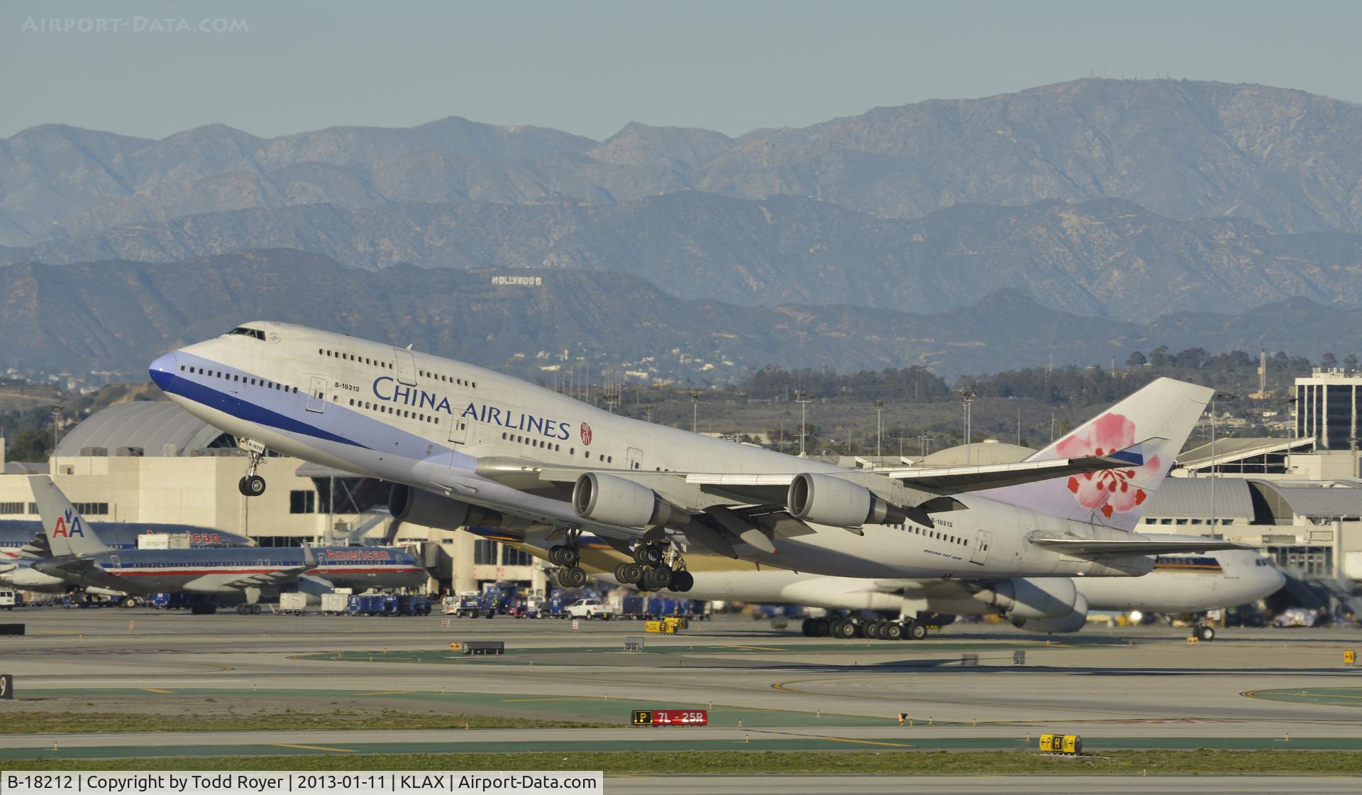 B-18212, 2005 Boeing 747-409 C/N 33736, Departing LAX