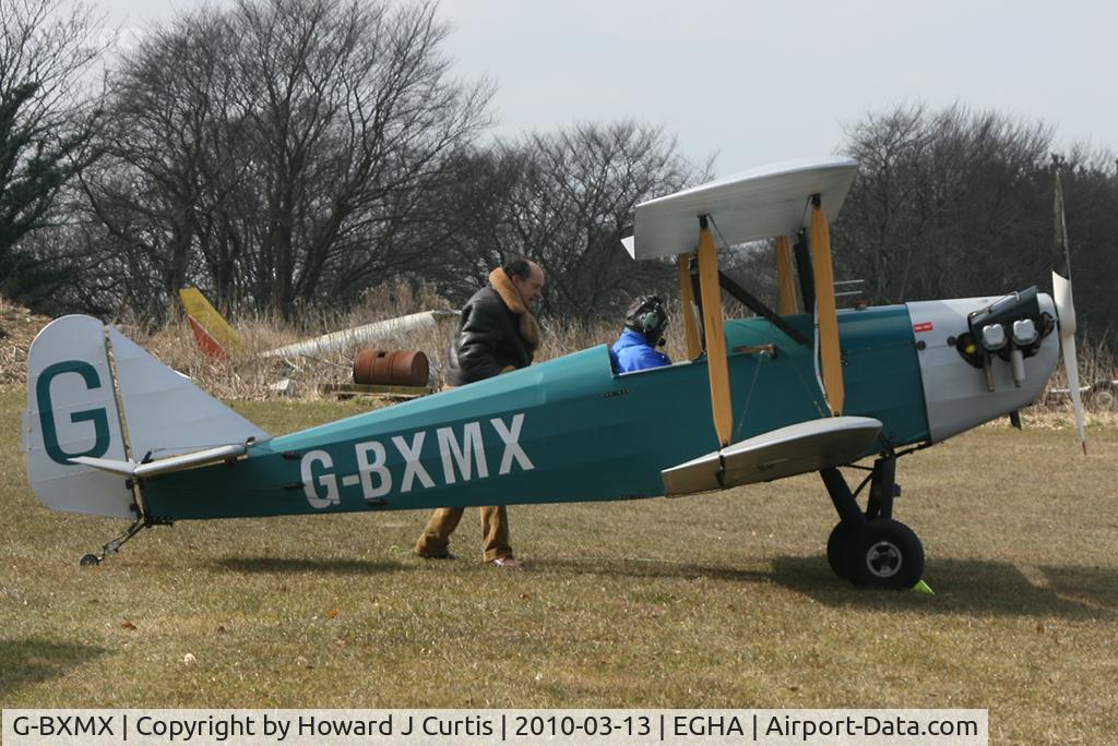G-BXMX, 2003 Phoenix Currie Wot C/N PFA 058-13055, Privately owned. A resident here.