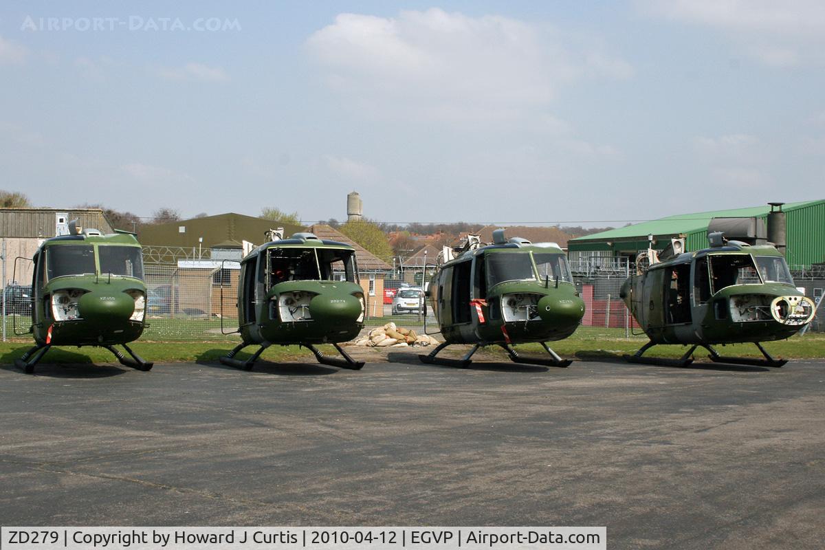 ZD279, 1983 Westland Lynx AH.7 C/N 298, A line up of Lynx cabs. [L-R]: XZ655, ZD279, XZ193 and XZ648.
