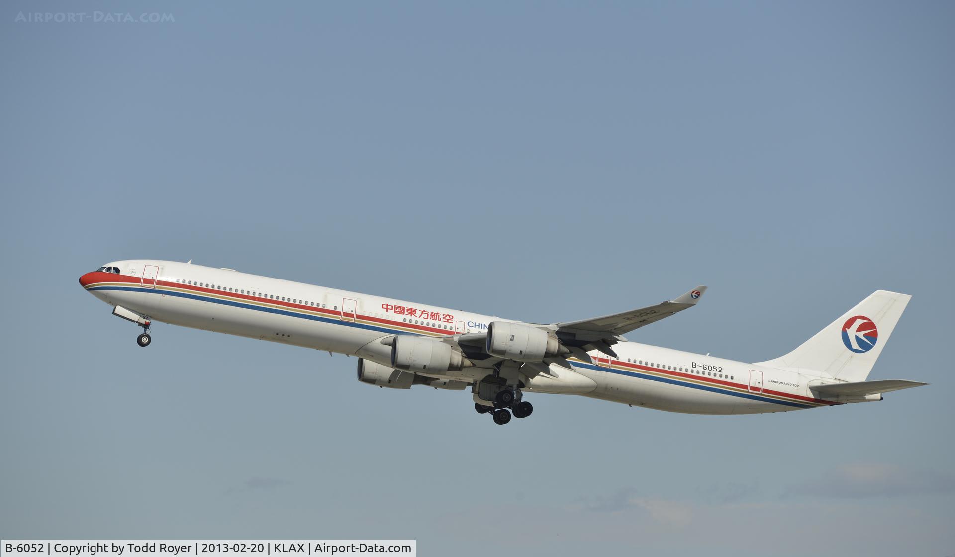 B-6052, 2003 Airbus A340-642 C/N 514, Departing LAX