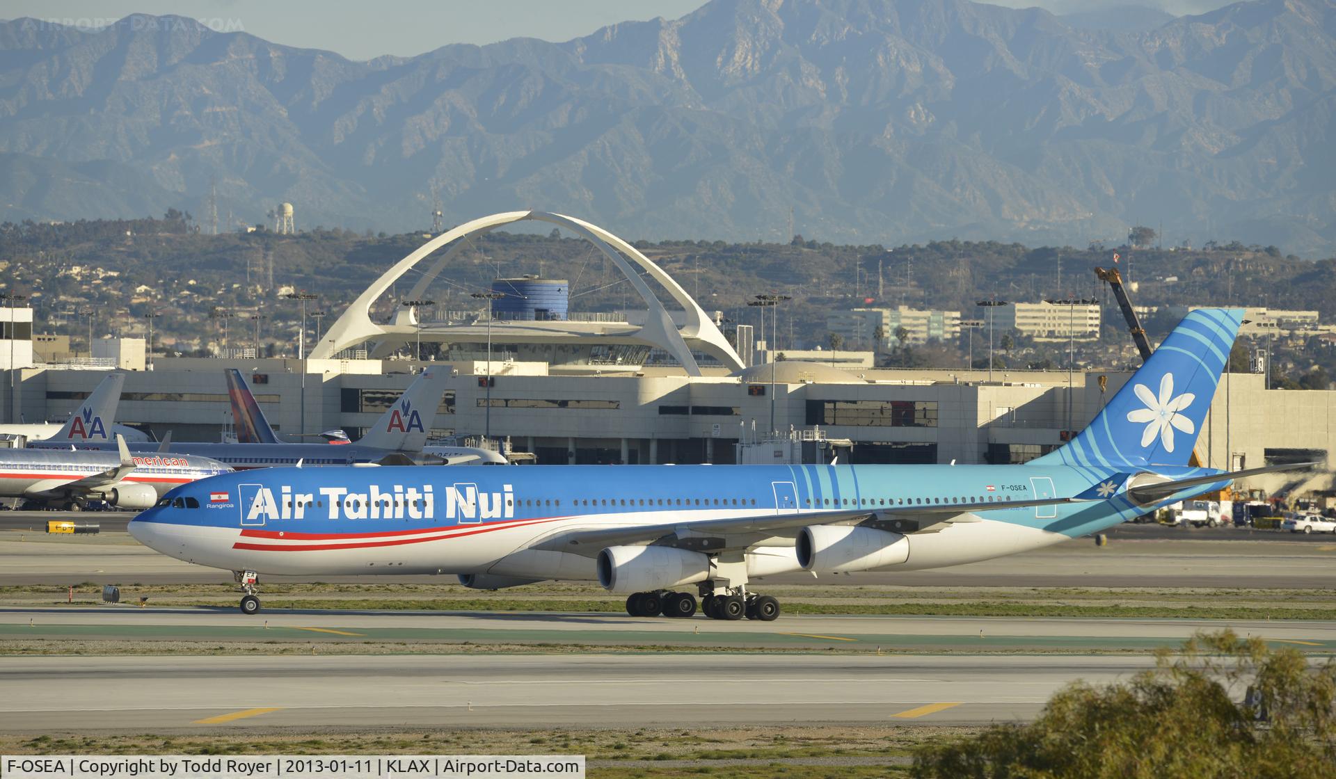 F-OSEA, 2001 Airbus A340-313 C/N 438, Taxiing to gate