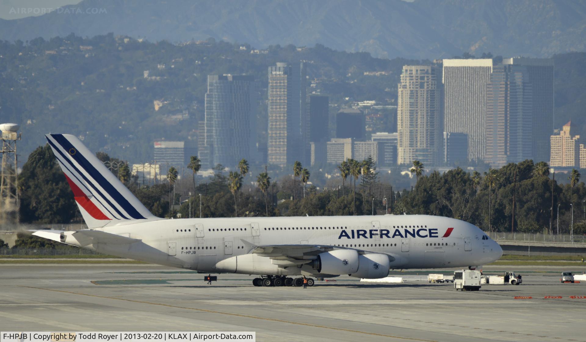 F-HPJB, 2009 Airbus A380-861 C/N 040, Taxiing at LAX