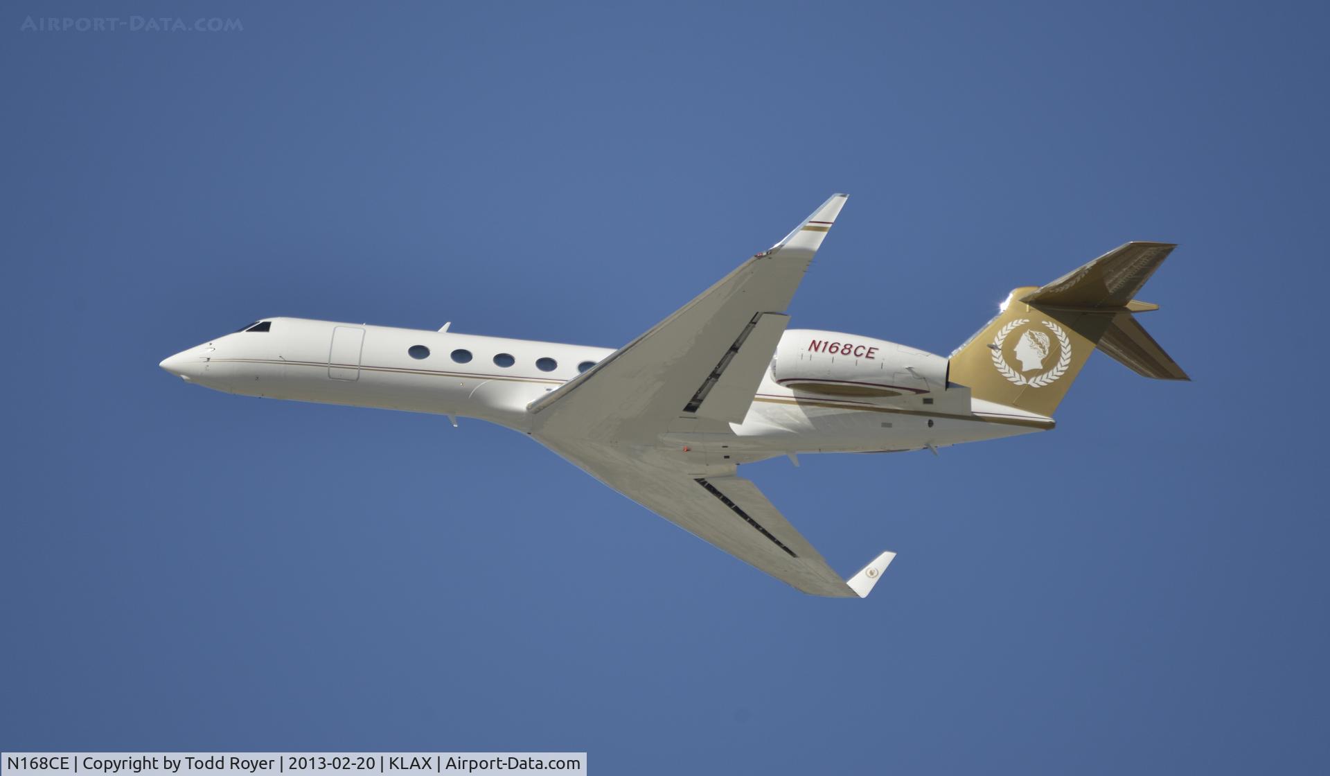 N168CE, 1999 Gulfstream Aerospace G-V C/N 568, Departing LAX