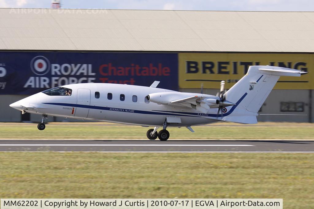 MM62202, Piaggio P-180AM Avanti C/N 1058, At RIAT 2010. Italian AF.