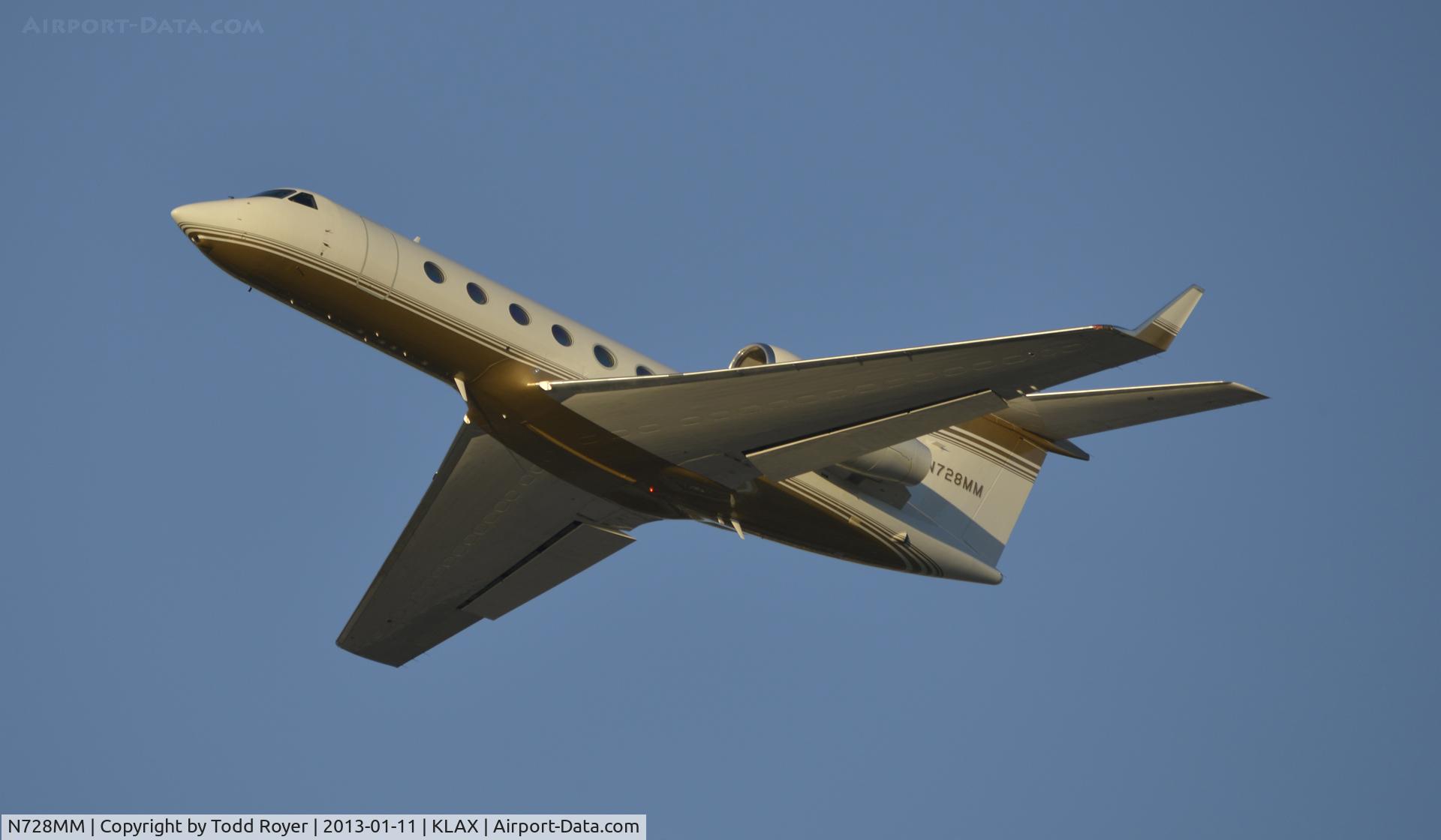 N728MM, 2008 Gulfstream Aerospace GIV-X (G450) C/N 4147, Departing LAX