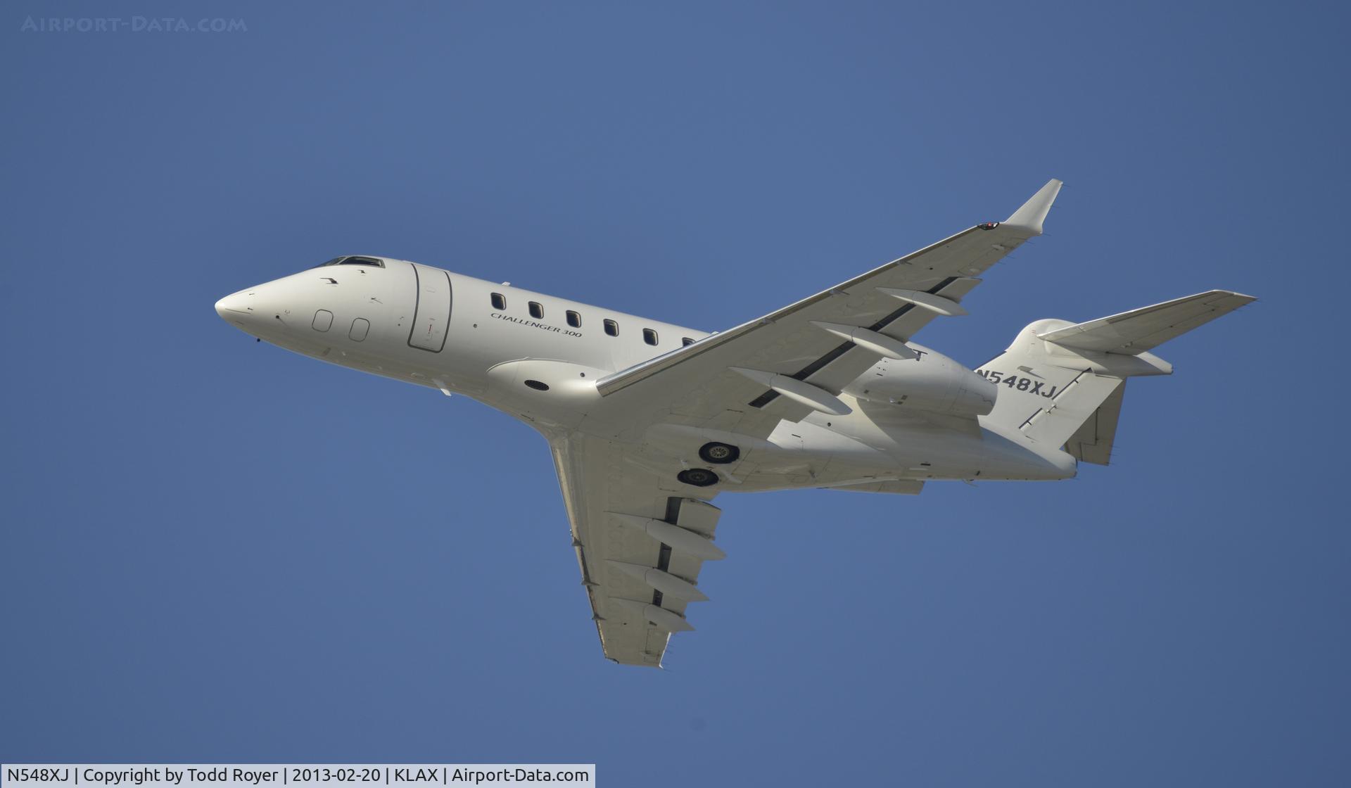 N548XJ, Bombardier Challenger 300 (BD-100-1A10) C/N 20301, Departing LAX