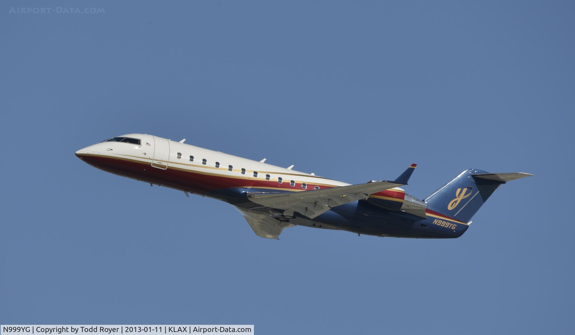N999YG, 1995 Canadair CRJ-100SE (CL-600-2B19) C/N 7075, Departing LAX