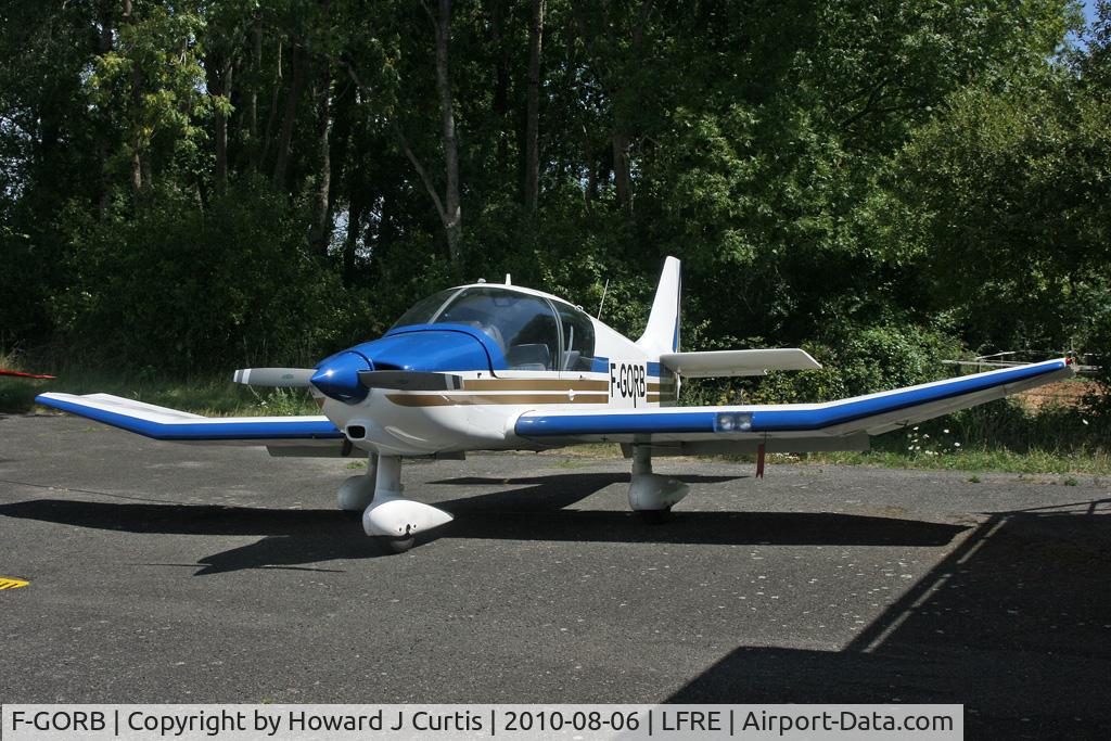 F-GORB, 1995 Robin DR-400-140B Major C/N 2272, Privately owned.