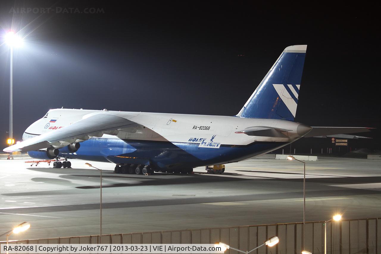 RA-82068, 1993 Antonov An-124-100 Ruslan C/N x770051359127, Polet Flight