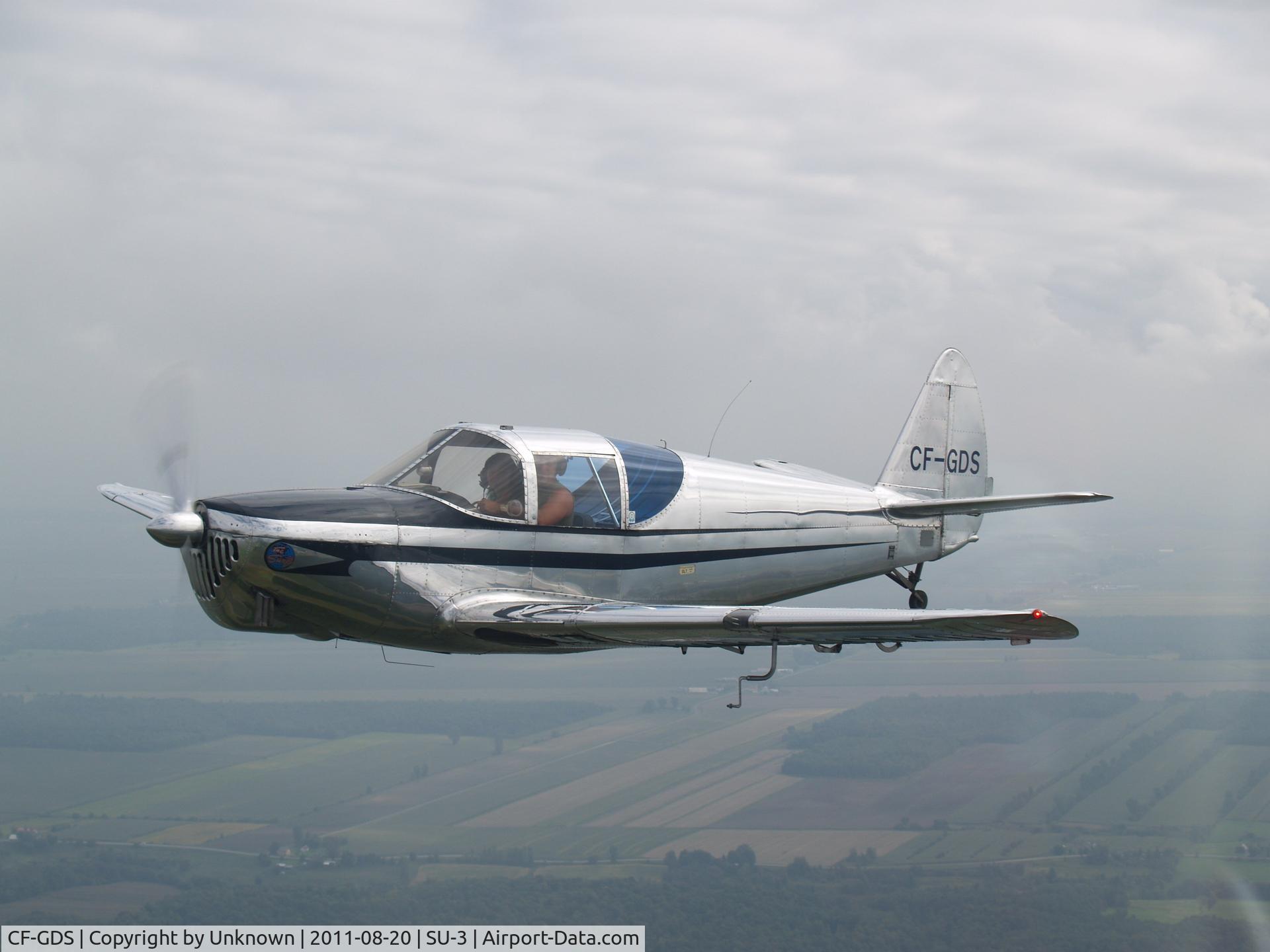 CF-GDS, 1946 Globe GC-1B Swift C/N 2184, Flying close to St-Laurent River in the great Montreal Aera
