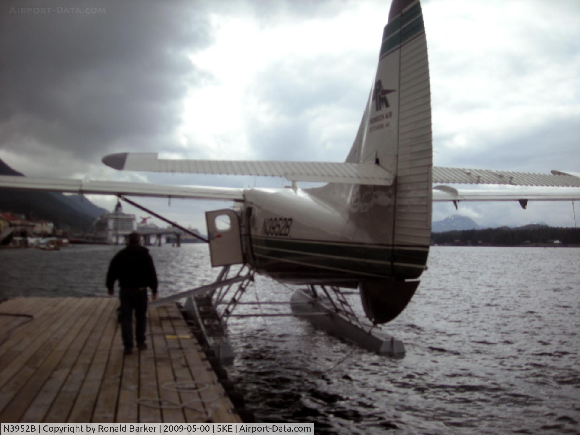 N3952B, 1957 De Havilland Canada DHC-3 Otter C/N 225, Float plane at the dockPhoto with the permission of Rhonda Barker