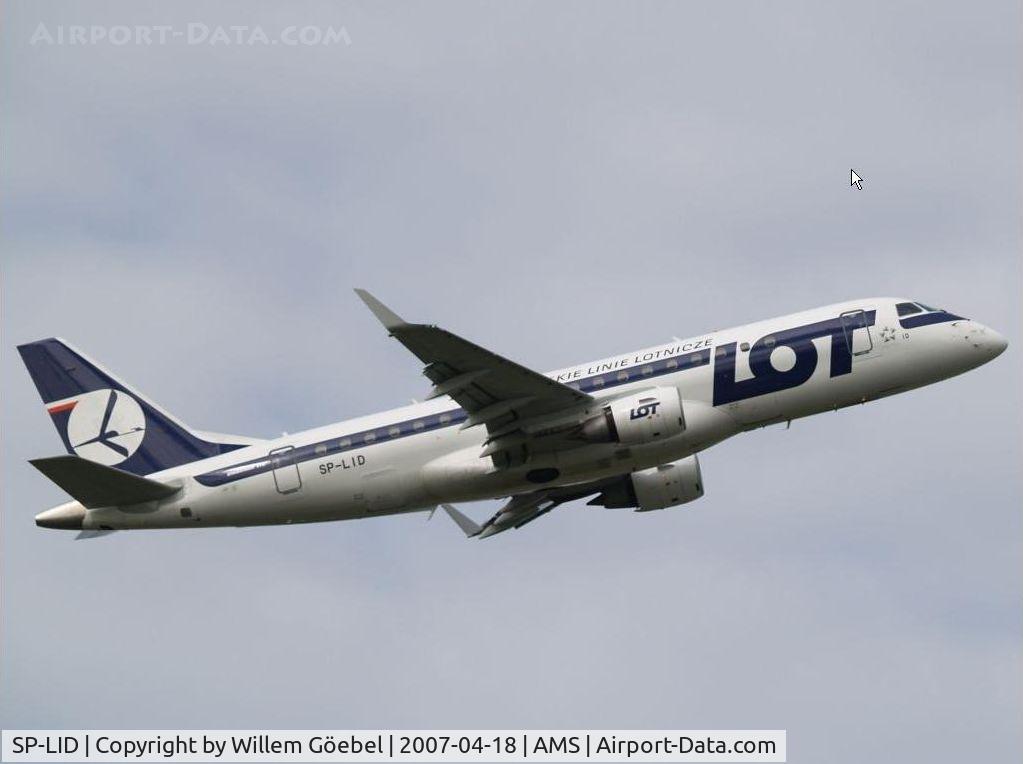 SP-LID, 2006 Embraer 175LR (ERJ-170-200LR) C/N 17000136, Take off from runway L36 of Schiphol Airport