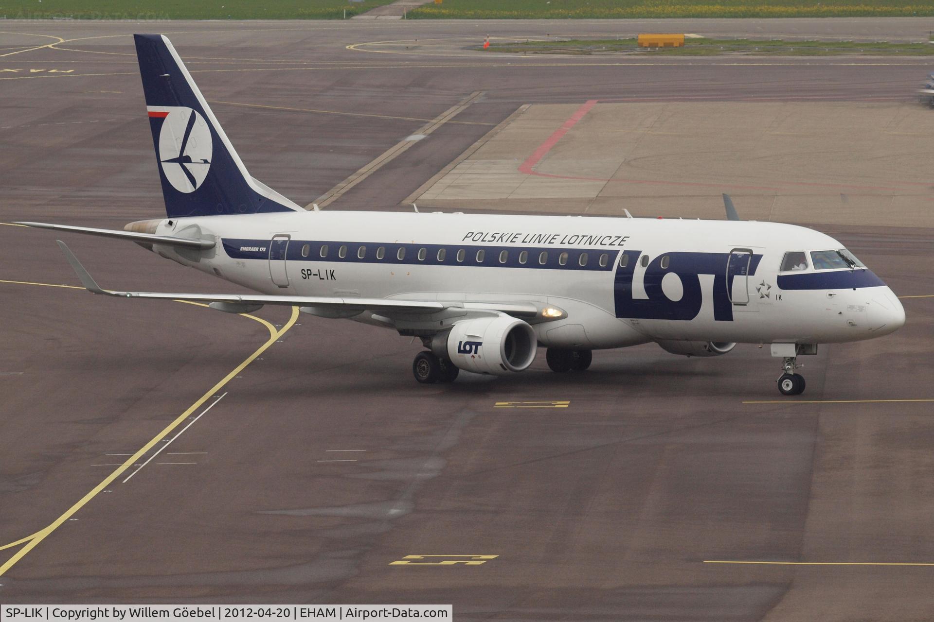 SP-LIK, 2009 Embraer 175LR (ERJ-170-200LR) C/N 17000303, Taxi to the gate of Schiphol Airport