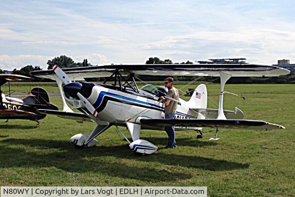 N80WY, 1982 Steen Skybolt C/N VETTERMAN 001, Flugtag Hamm 2012 Steen Skybolt N80WY (210PS) im Hintergrund die N250SB mit 260PS