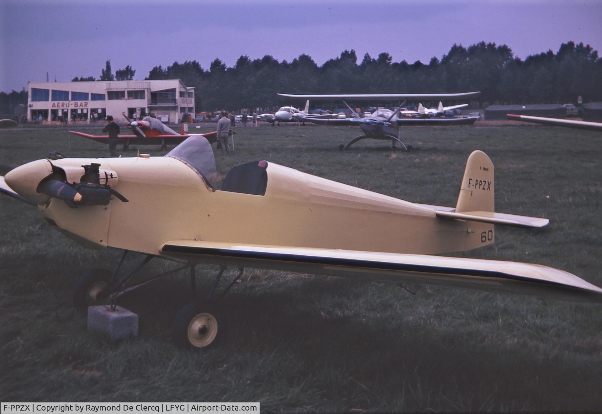 F-PPZX, 1970 Druine D-31B-2 Turbulent C/N 60, Summer 1976