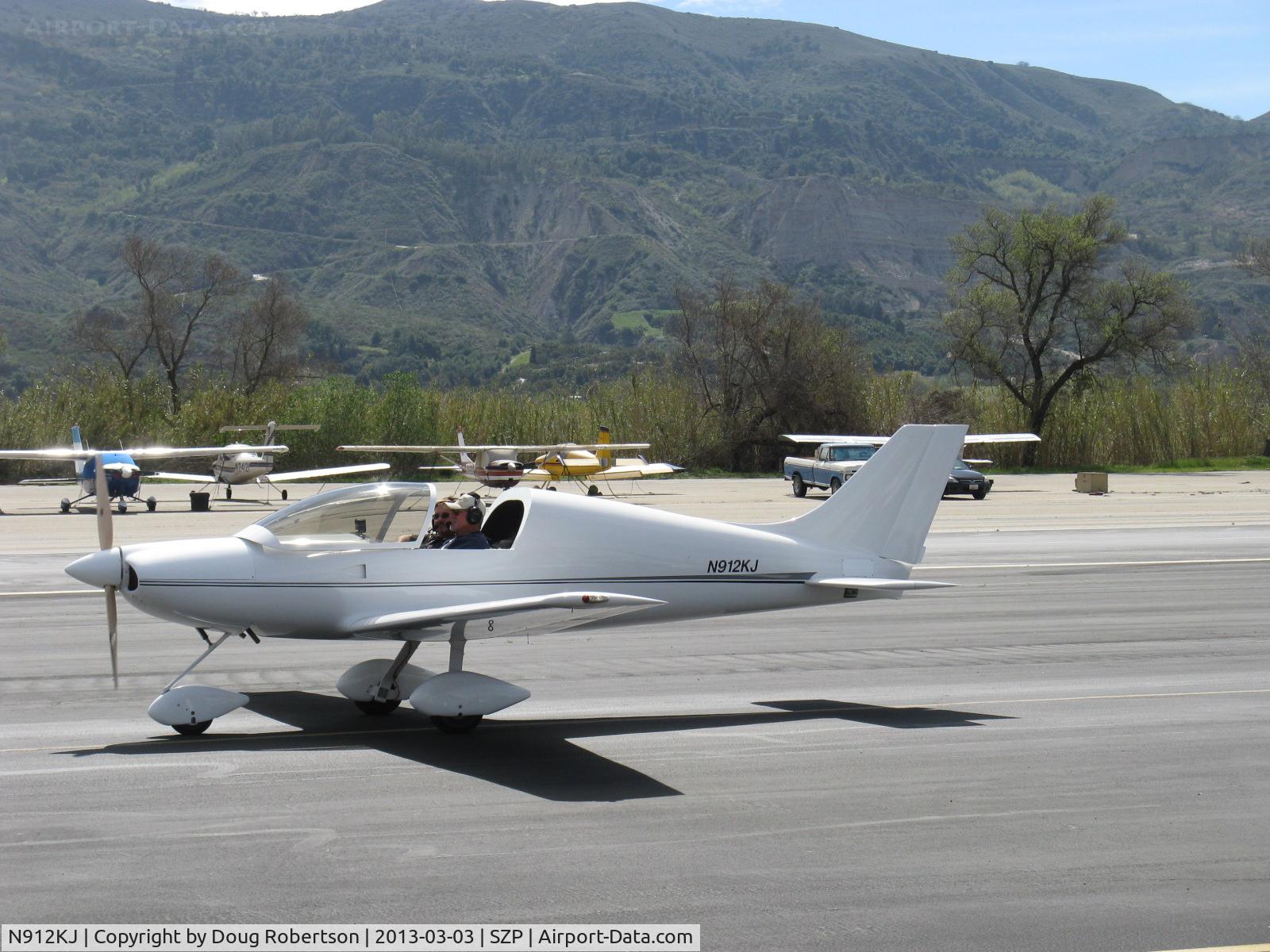 N912KJ, 2000 Aero Designs Pulsar XP912 C/N 349, 2000 Goodwin PULSAR 912XP, Rotax 912 100 Hp, taxi