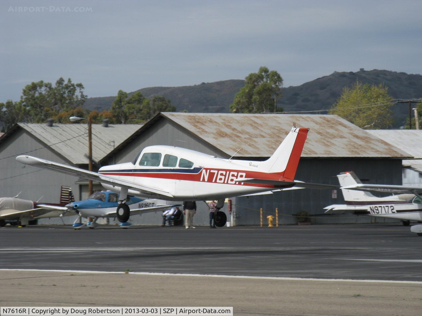 N7616R, 1969 Beech B23 Musketeer C/N M-1239, 1969 Beech B23 MUSKETEER CUSTOM, Lycoming O&VO-360 180 Hp, landing Rwy 22